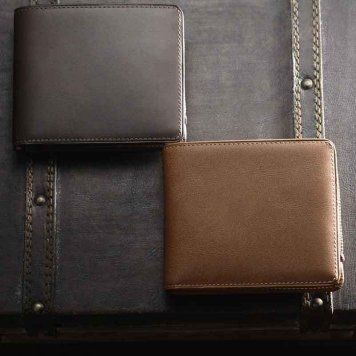 プルアップ牛革 二つ折り財布 小銭入れあり