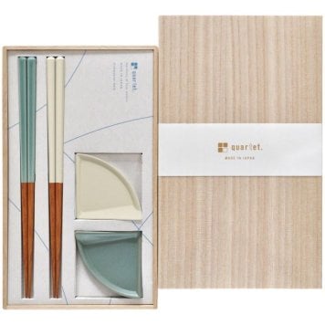 【ギフト対応無料】quartet.2PGift BOX Peacock/White ※送料無料(北海道・沖縄は除く)