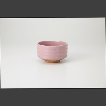 ピンク結晶 抹茶碗 陶器 美濃焼 やきものの里から、暮らしを贈ります。　ギフト 食器 セット テーブルウェア