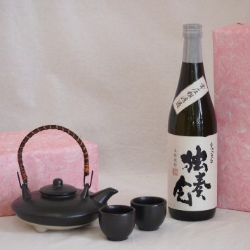 国産美濃焼 黒千代香2合セット2客ツル付(450g)井上酒造 本格麦焼酎 常圧粗濾過独奏会りさいたる27° (大分県) 720ml