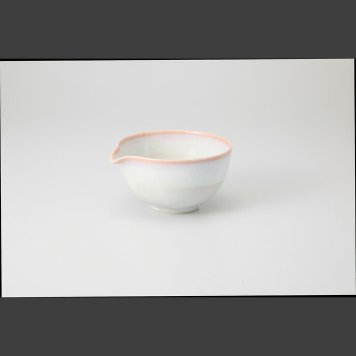 はる風 片口抹茶碗 磁器 美濃焼 やきものの里から、暮らしを贈ります。　ギフト 食器 セット テーブルウェア
