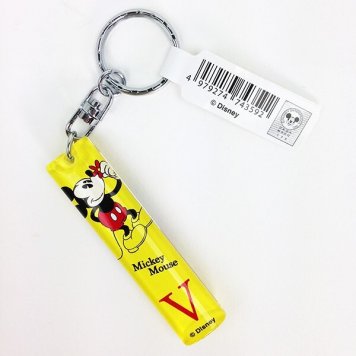 ディズニー ミッキー＆ミニー イニシャルキーホルダー V グッズ  (MCOR)