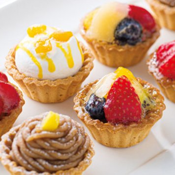 銀座千疋屋 銀座プチフルーツタルト  ／タルト ケーキ スイーツ・お菓子 食品 敬老の日 プレゼント ギフト お彼岸 お供え 秋 送料無料 取り寄せ グルメ 産地直送 センター スイーツ お菓子 高級 ご飯 食品 飲料 おかず つまみ おやつ