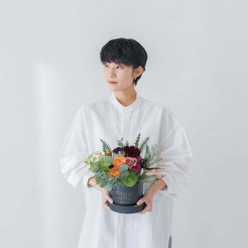 大人のgift box 記念日 母の日 父の日 敬朗の日 お誕生日祝い お歳暮 お中元 出産祝い お祝い ギフト お歳暮 贈り物 発表会 展覧会 音楽会 花束 フラワーアレンジメント ワイルドフラワー ブーケ