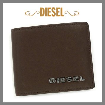 ディーゼル DIESEL 財布 X00929 PR822 T22562ツオリC GYSI 二つ折り財布