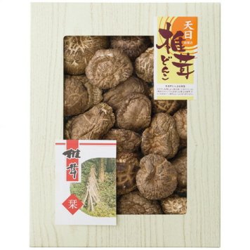 【送料無料・包装無料・のし無料】寿力物産 九州産天日処理どんこ椎茸 TS-50(A3)ギフト 春 入学祝い 卒業祝い 就職祝い 結婚祝い 誕生日 出産祝い 引越祝い 香典返し 新盆 初盆 御礼 お中元 内祝い 快気祝い ご挨拶 志 法事
