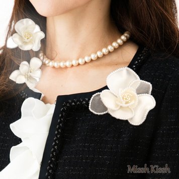 日本製 コサージュ パールコサージュ 透かし オーガンジー フォーマル 結婚式 卒園式 卒業式 入園式 入学式 スーツ