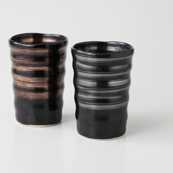 カスリ金彩・銀彩ロクロ目フリーカップペア 磁器 美濃焼 やきものの里から、暮らしを贈ります。　ギフト 食器 セット テーブルウェア