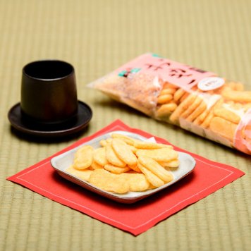 おかき　めずらし【大袋】人気スイーツ グルメプレゼント お菓子 母の日 父の日 敬朗の日 お誕生日祝い お歳暮 お中元 出産祝い お祝い ギフト お歳暮 贈り物 夏ギフト 冬ギフト ワインケーキ パウンドケーキ 大人味 ご挨拶 ケーキ クリスマスプレゼント バレンタインデー