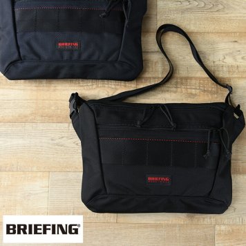 BRIEFING ショルダーバッグ CLOUD SACOCHE