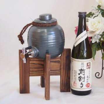 焼酎サーバー1000cc木代付セット井上酒造 本格麦焼蔵詰前割り酎独奏会りさいたる12° (大分県) 720ml