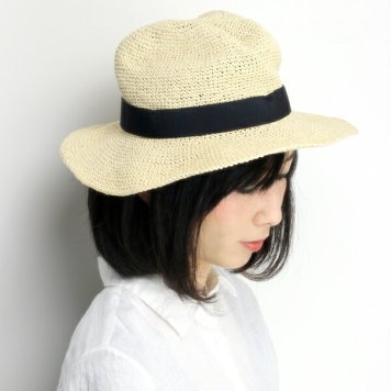 レディース 麦わら帽子 リボン 春夏 ストローハット メンズ シンプル ペーパーハット リラックス くしゅくたハット 日よけ ペーパーブレード アウトドア バカンス リゾートコーデ 西海岸ファッション 紐 サイズ調整可 ナチュラル UVカット帽子 父の日
