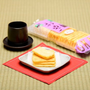 おかき チーズ【大袋】人気スイーツ グルメプレゼント お菓子 母の日 父の日 敬朗の日 お誕生日祝い お歳暮 お中元 出産祝い お祝い ギフト お歳暮 贈り物 夏ギフト 冬ギフト ワインケーキ パウンドケーキ 大人味 ご挨拶 ケーキ クリスマスプレゼント バレンタインデー