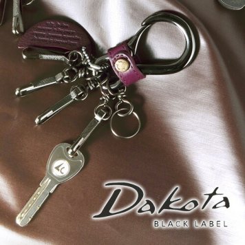 ダコタブラックレーベル Dakota black label フック型キーホルダー【ミネルバアクソリオ】 637002 メンズ レディース プレゼント ギフト ラッピング無料 ブランド 上品 コンパクト