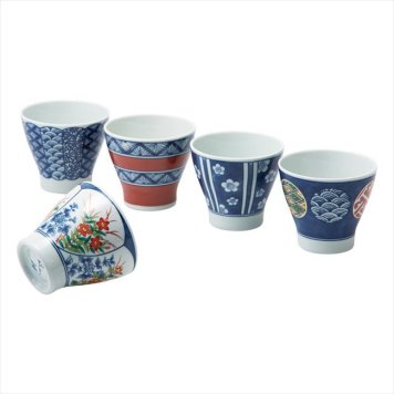 波佐見焼 染錦文様 カップ5客揃　 20636  内祝 内祝い お祝 御祝 記念品 出産内祝い プレゼント 快気祝い 粗供養 引出物
