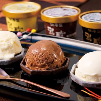 乳蔵 北海道アイスクリーム12個入  ／アイスクリーム アイスクリーム・シャーベット スイーツ・お菓子 食品 敬老の日 プレゼント ギフト お彼岸 お供え 秋 送料無料 取り寄せ グルメ 産地直送 センター スイーツ お菓子 高級 ご飯 食品 飲料 おかず つまみ おやつ