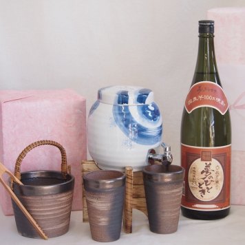 贈り物セット 国産有田焼 手猫刷毛渦焼酎サーバー1500cc木代付セット(14.5×15.5cm 1.1キロ)8
