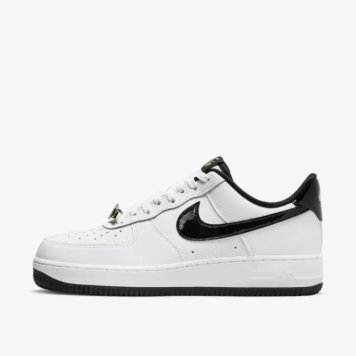 ナイキ エア フォース 1 ‘07 LV8 EMB NIKE AIR FORCE 1 '07 LV8 EMB メンズ スニーカー DR9866-100