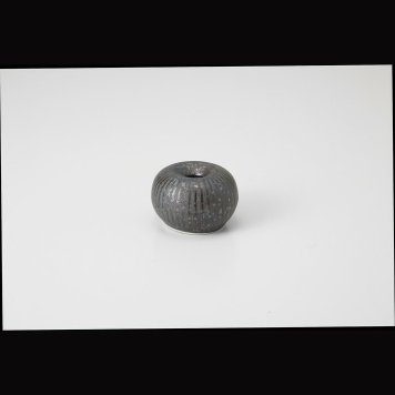 銀彩　丸型茶せん直し 磁器 美濃焼 やきものの里から、暮らしを贈ります。　ギフト 食器 セット テーブルウェア