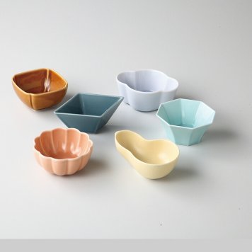 色とりどり６客豆鉢揃 磁器 美濃焼 やきものの里から、暮らしを贈ります。　ギフト 食器 セット テーブルウェア