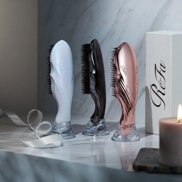 【ReFa公式・正規品】リファ イオンケアブラシ プレミアム / プレミアムSE ReFa ION CARE BRUSH PREMIUM / PREMIUM SE ヘアブラシ 頭皮ケア シャンプーブラシ 美髪ケア 女性 誕生日プレゼント クリスマス ギフト 美容グッズ