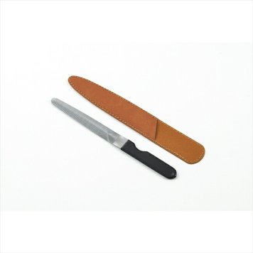 NAIL FILE 爪ヤスリ 甲丸型 カーブ付 ケース：モカ  キッチン キッチン雑貨  内祝 内祝い お祝 御祝 記念品 出産内祝い プレゼント 快気祝い 粗供養 引出物