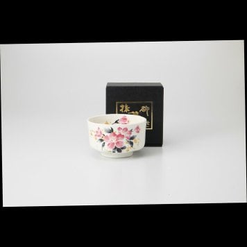 金彩つつじ絵 抹茶碗（粉引） 磁器 美濃焼 やきものの里から、暮らしを贈ります。　ギフト 食器 セット テーブルウェア