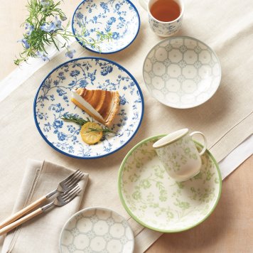 ＬＡＵＲＡ　ＡＳＨＬＥＹ　アリア　ベリーセット LA110-52  ギフト 内祝い 御祝 御礼 記念品 引出物 結婚式 プレゼント 出産内祝い 結婚お祝い