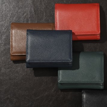 ソフトエンボス牛革 三つ折り財布 小銭入れあり