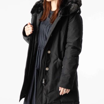 ウールリッチ WOOLRICH CFWWOU0825FRUT0001 コート BEAKER PARKA レディース アウター ビーカーフードパーカー ダウンジャケット