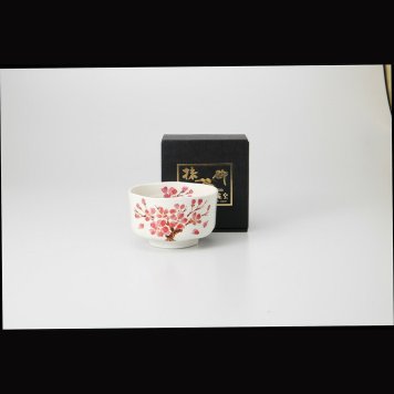 金彩桜絵 抹茶碗（粉引） 磁器 美濃焼 やきものの里から、暮らしを贈ります。　ギフト 食器 セット テーブルウェア