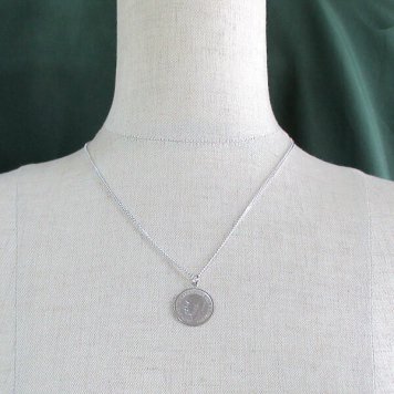 美しい銀貨のペンダント幸福 の ６ペンス ジョージ ５世 銀貨 コイン ペンダント シルバー アクセサリー ユニセックス【結婚祝い】プレゼントにも最適！