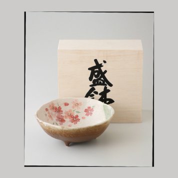 春うらら　三ツ足鉢 陶器 美濃焼 やきものの里から、暮らしを贈ります。　ギフト 食器 セット テーブルウェア
