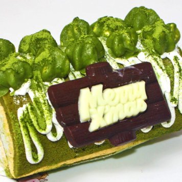 クリスマスまっ茶ロールデコレーションケーキ［クリスマスケーキ クリスマスロール クリスマスプレゼント クリスマスギフト コンパクトケーキ］
