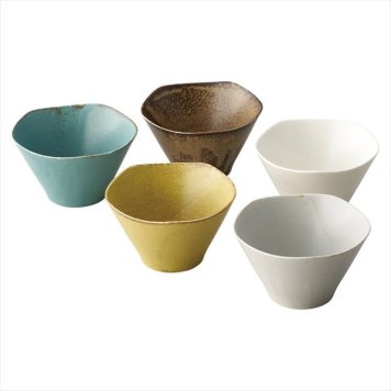 美濃焼 〈和の美〉 波型小どんぶり5個組　 TKS9175  内祝 内祝い お祝 御祝 記念品 出産内祝い プレゼント 快気祝い 粗供養 引出物