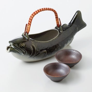 風雅岩魚骨酒(大) 盃ペアー 陶器 美濃焼 やきものの里から、暮らしを贈ります。　ギフト 食器 セット テーブルウェア