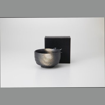 暖彩 黒吹き 抹茶碗 陶器 美濃焼 やきものの里から、暮らしを贈ります。　ギフト 食器 セット テーブルウェア