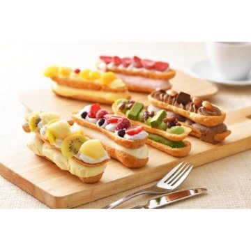 クレームデラクレーム プレミアムバトンシューアイスケーキ 6個入  ／アイスケーキ アイスクリーム・シャーベット スイーツ・お菓子 食品 結婚祝い プレゼント ギフト 結婚内祝い 出産祝い 出産内祝い 送料無料 送料無料 取り寄せ グルメ 産地直送 センター スイーツ お菓子 高級 ご飯 食品 飲料 おかず つまみ おやつ