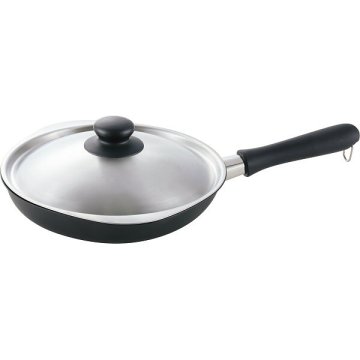 【直送】柳宗理 ヤナギソウリ マグマプレート フライパン 22cm 蓋付き [26-0289-044] 60004 鉄製 鉄フライパン IH対応 ガス火対応 熱伝導 油なじみ 焦げ付きにくい 旨味を閉じ込める 調理器具 日本製 お祝い ギフト