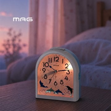 目覚まし時計 イルカ[置き時計 かわいい アナログ 時計 おしゃれ スヌーズ アラーム時計 見やすい ライト ライト付き 子供部屋 子ども 目覚まし 中学生 小学生 シンプル アナログ時計 卓上 小型 小さい ミニ]
