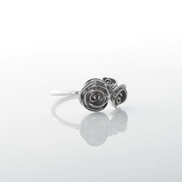 Petit Rose リング　指輪
