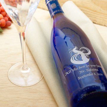 誕生日やお祝いの特別なギフトに リープフラウミルヒ Q.b.A 白ワイン お酒 プレゼント 記念日 還暦祝い 退職祝い 父の日 母の日 開店祝い 結婚祝い ギフト 刻印ボトル