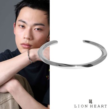 ライオンハート ツイストエッジ バングル サージカルステンレス シルバー メンズ ブランド LION HEART