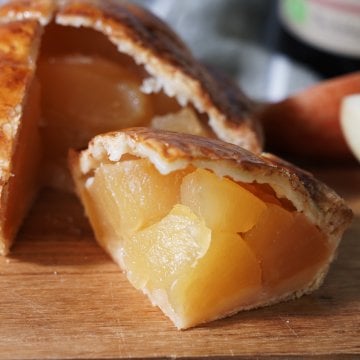 shirokane sweets TOKYO　りんごの酸味と甘味を楽しむプレミアム白金アップルパイ／premium Apple Pie shirokane style