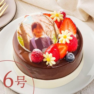 ホワイト・ミルク・ビター３種のチョコムース　写真ケーキ ショコラトリオ 6号 18cm