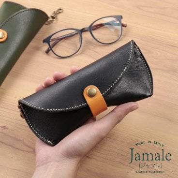 メガネケース 栃木レザー シュリンクレザー 日本製 全4色 本革 Jamale めがねケース 眼鏡ケース 眼鏡入れ 【名入れ 可能】 おしゃれ 革 卒業 記念品 ブランド ジャマレ 老眼鏡 父 母 誕生日 プレゼント ギフト  (07000477-mens-1r) クリスマス 父の日 定年退職 バレンタイン 成人祝い