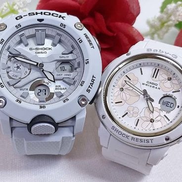 カシオ 恋人たちのGショック ペアウォッチ G-SHOCK BABY-G GA-2000S-7AJF BGA-150FL-7AJF 電池式 送料無料 国内正規品 記念日 誕生日 プレゼント お揃い ホワイト 白 クリスマス お祝い 結婚 婚約 20代 30代 40代 50代 カップル 夫婦