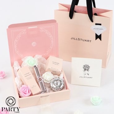 JILL STUART(ジルスチュアート) 【メイクアップBA Recommendedギフトセット】　リップバーム＆アイカラー （ラッピング済）　コスメ 化粧品 デパコス ギフト プレゼント ブランド 高級 女性 人気 ラッピング ブーケ 母の日 ホワイトデー クリスマス 誕生日 キット コフレ 彼女 記念日 女友達 感謝