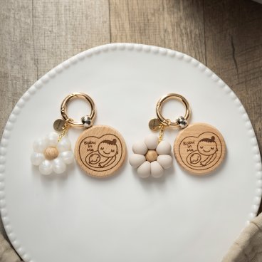 マタニティマーク【木製】キーホルダー Fleur シリコンビーズ フラワー マタニティ 妊婦 安産祈願【meets】かわいい 可愛い おしゃれ