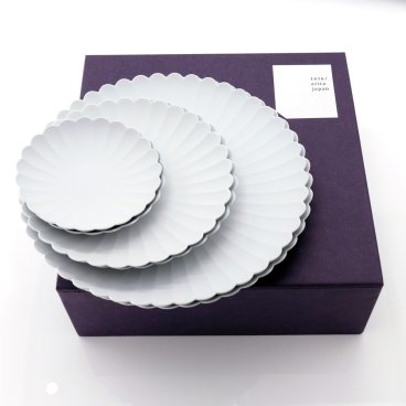 【1616/arita japan】TYパレスプレート 220/160/110 各2枚セット 化粧箱入 ペア 結婚祝い 贈り物 新築祝い 結婚 出産 内祝 誕生日 プレゼント お祝い 皿 オーブン レンジ可